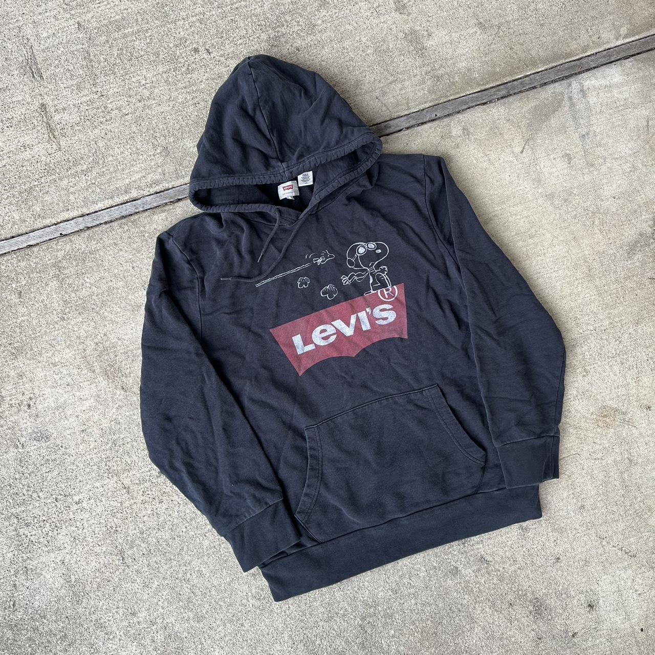 Levi's hoodie 2024 snoopy