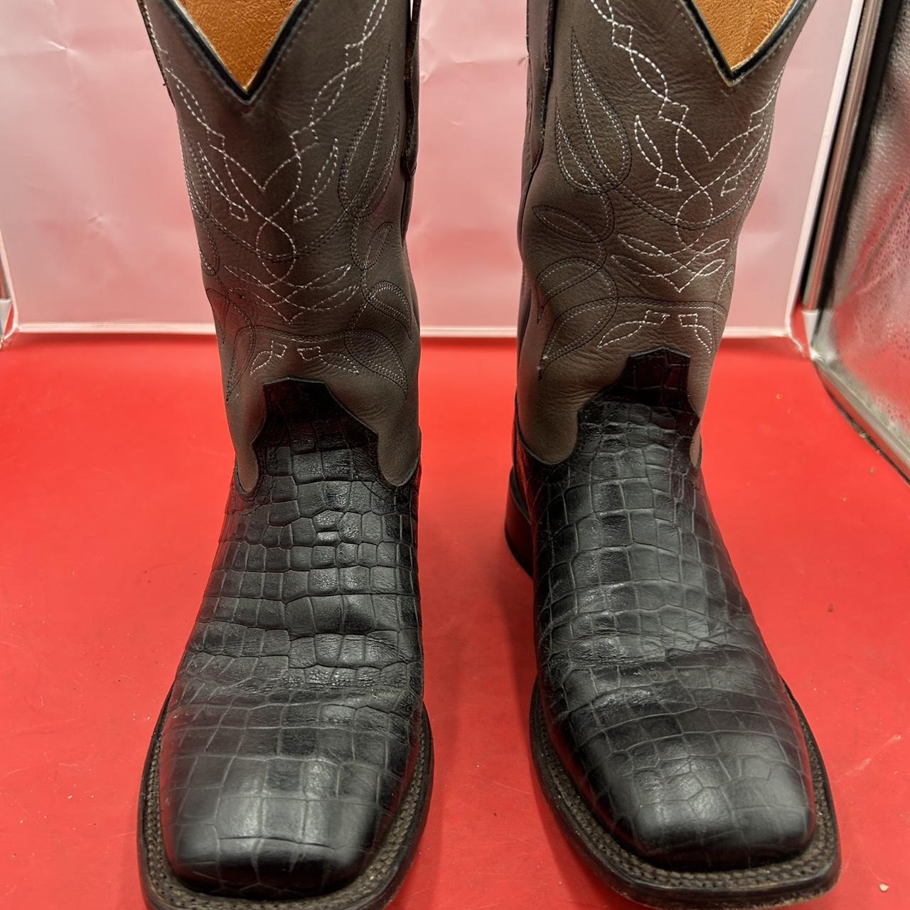 item listed by bootsandcamo