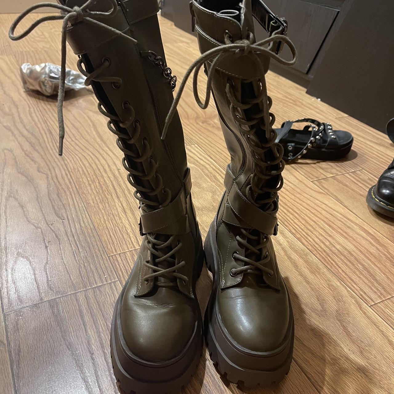 khaki green boots womens