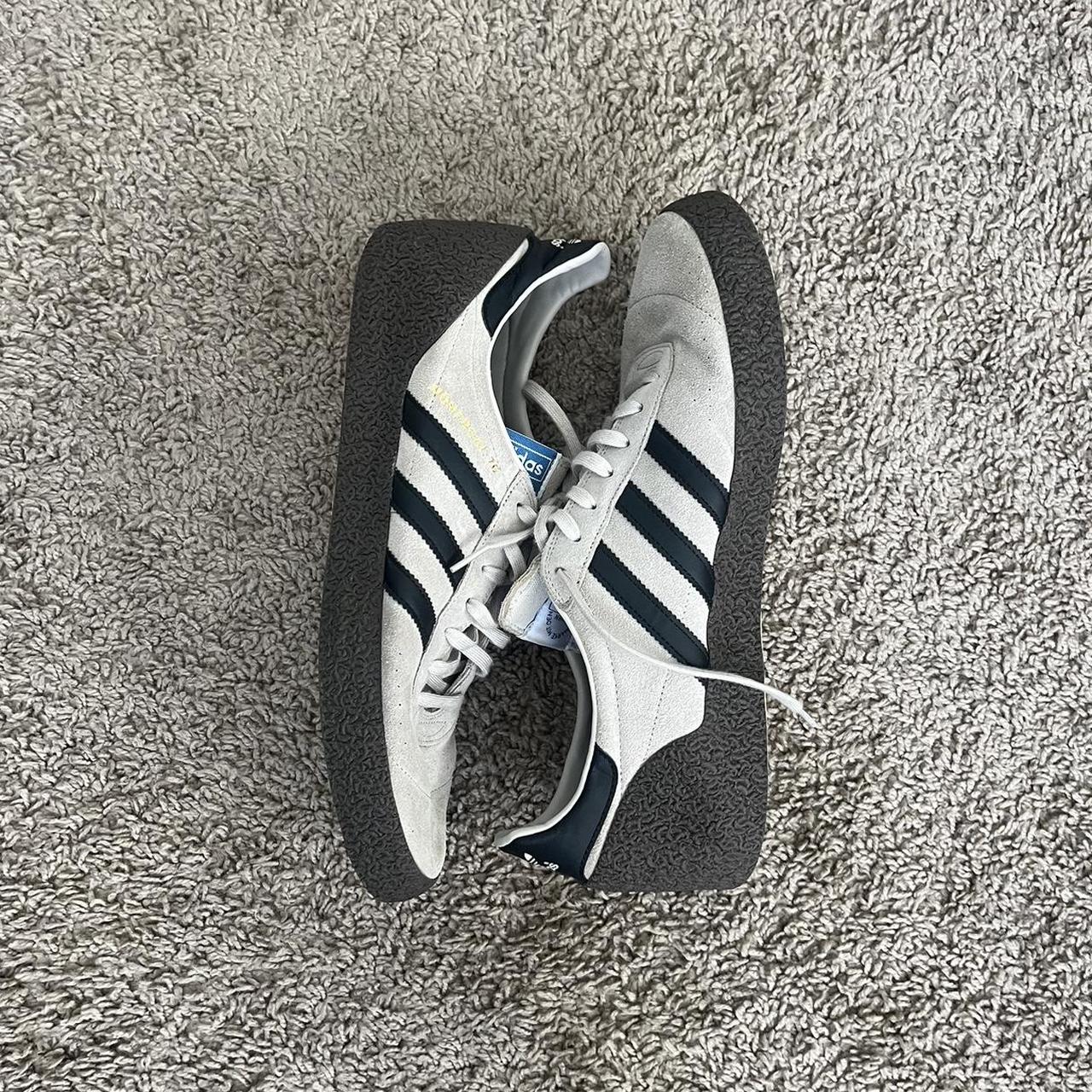 adidas montreal 76 grey