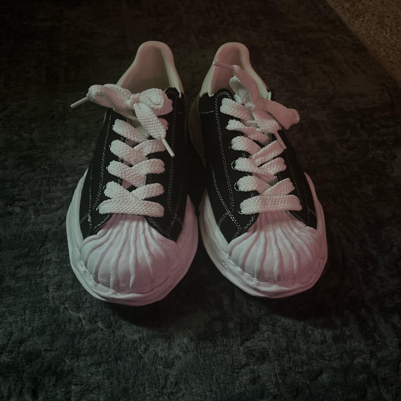 MMY Blakey (US 12) - Depop