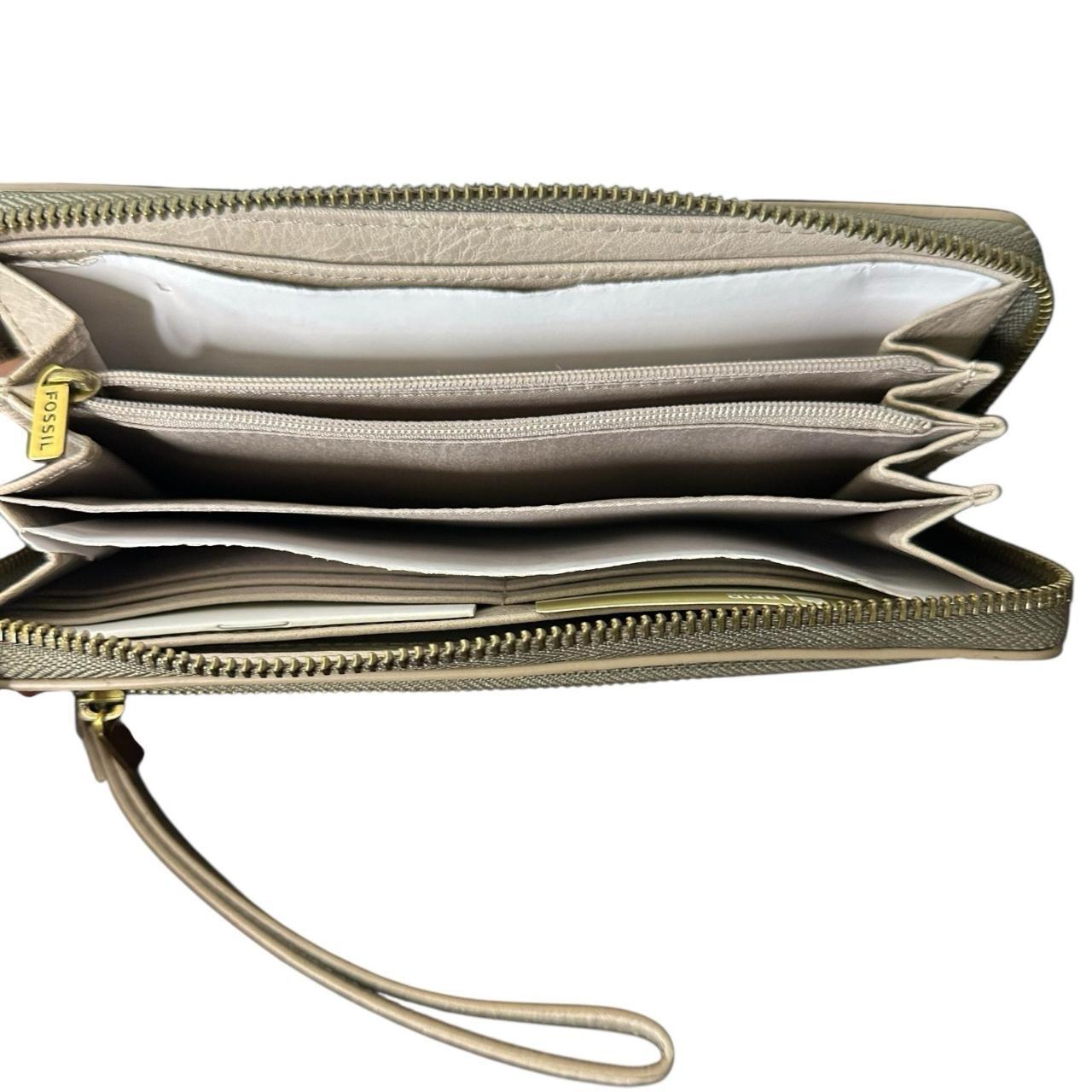 Fossil Women's Wallets - Cream – Fossil Logan Wal… - image 4