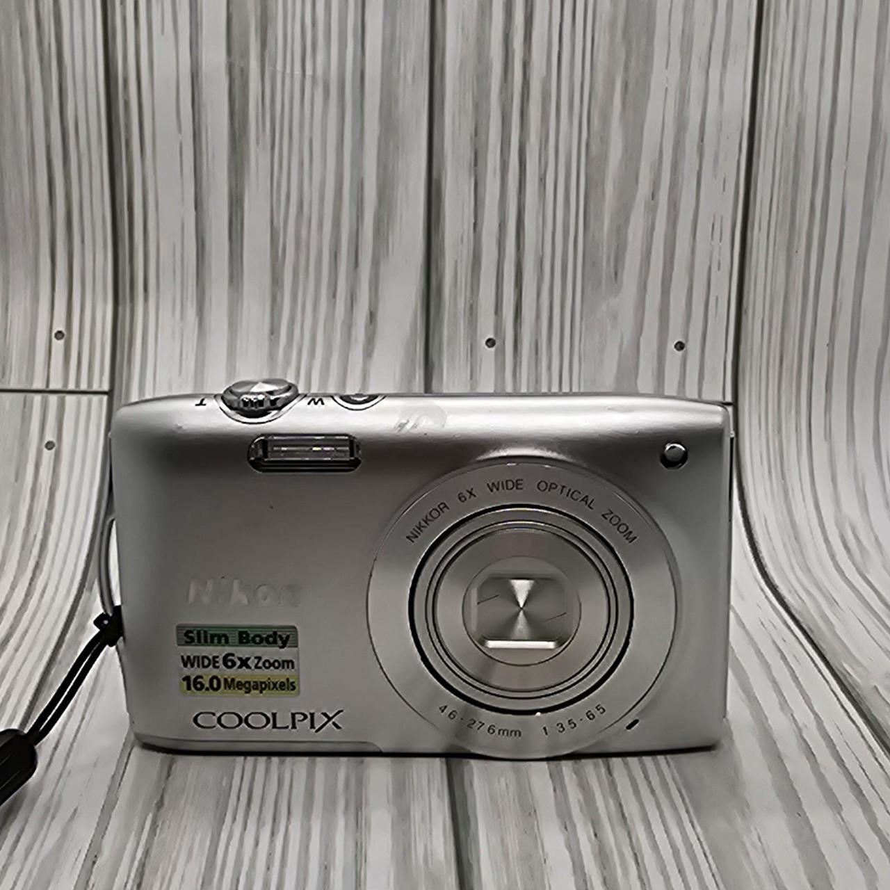 The Nikon Coolpix S3200 Is A Compact Camera With A Depop