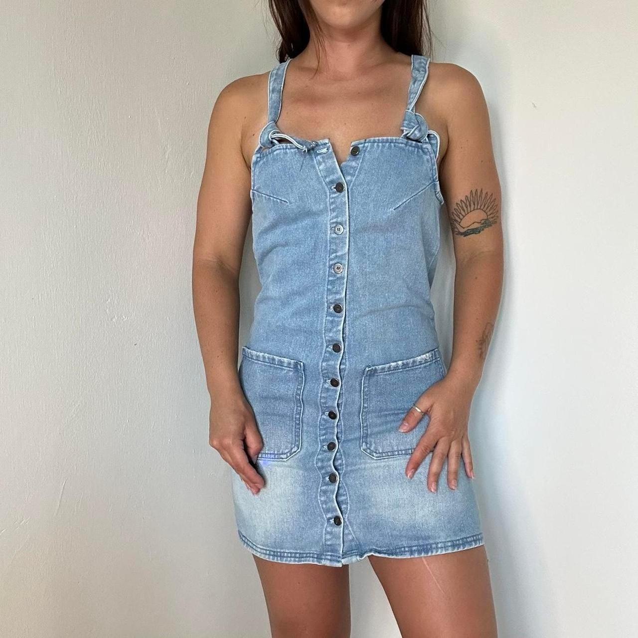 ABOUT THE ITEM This denim dress has the neckline. Depop