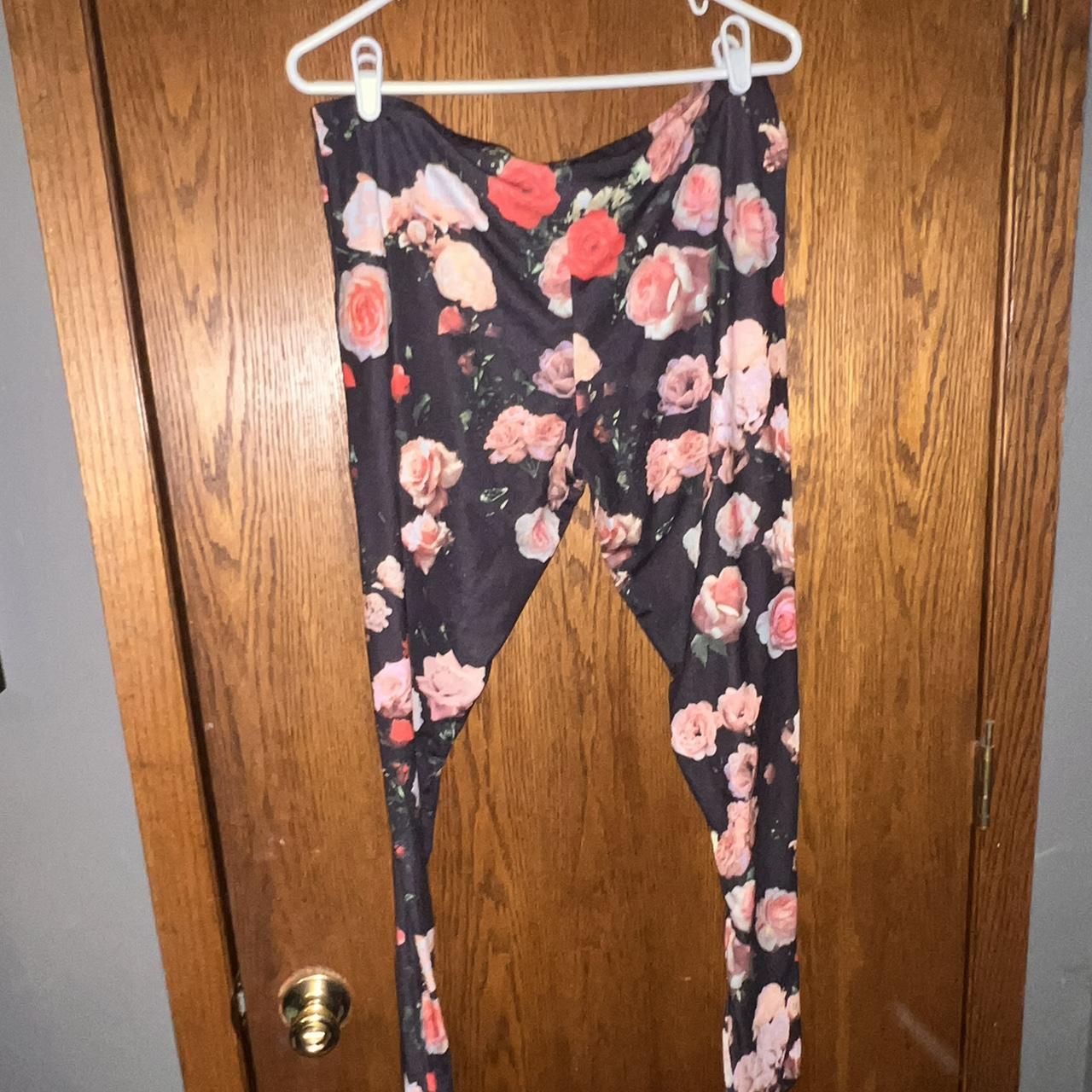 Adidas rose print outlet leggings