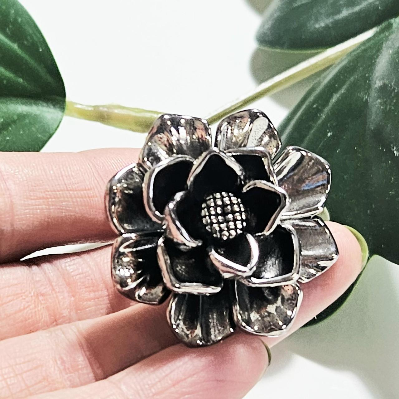 item listed by teekayboutiqueus