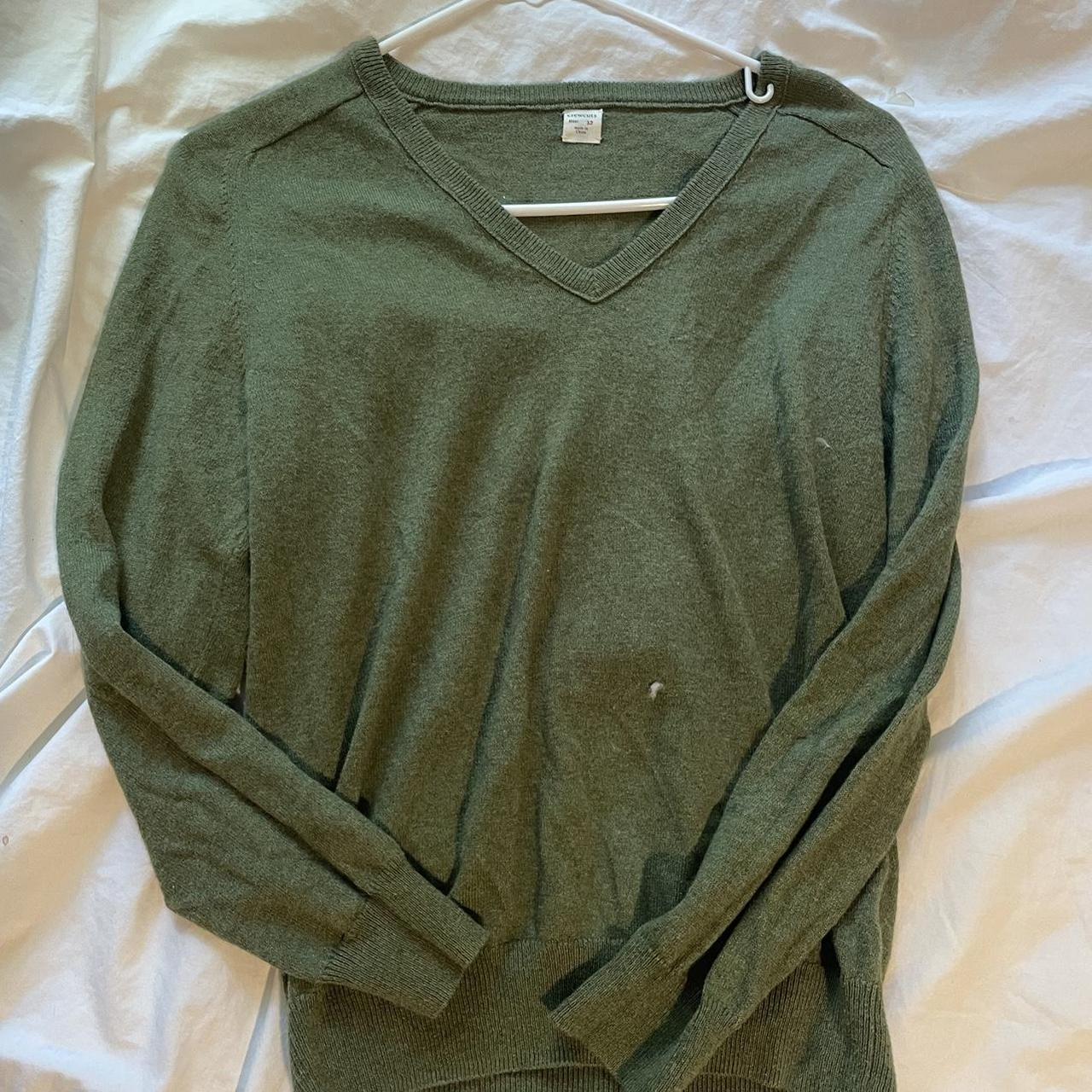 item listed by gabinunesftv