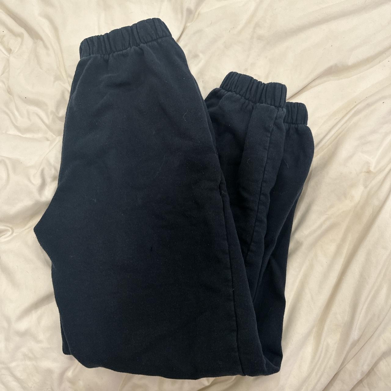 brandy sweats navy blue! amazing condition! so comfy ) Depop