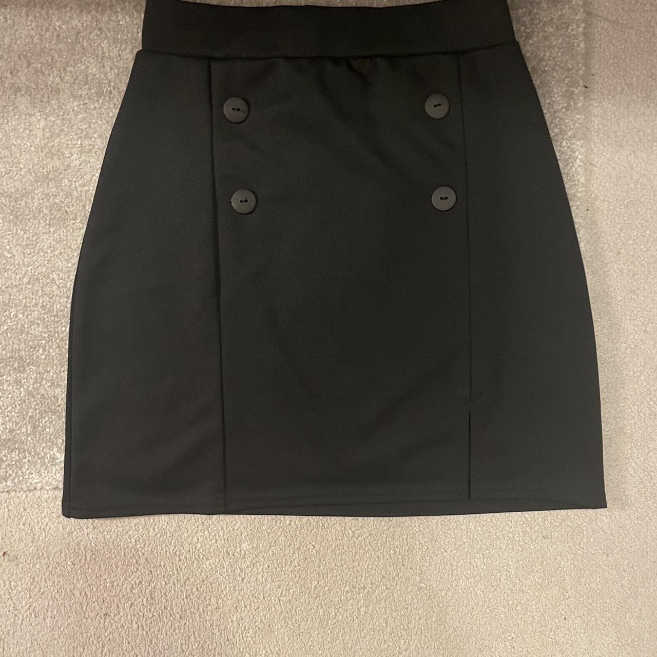 Black quiz school skirt