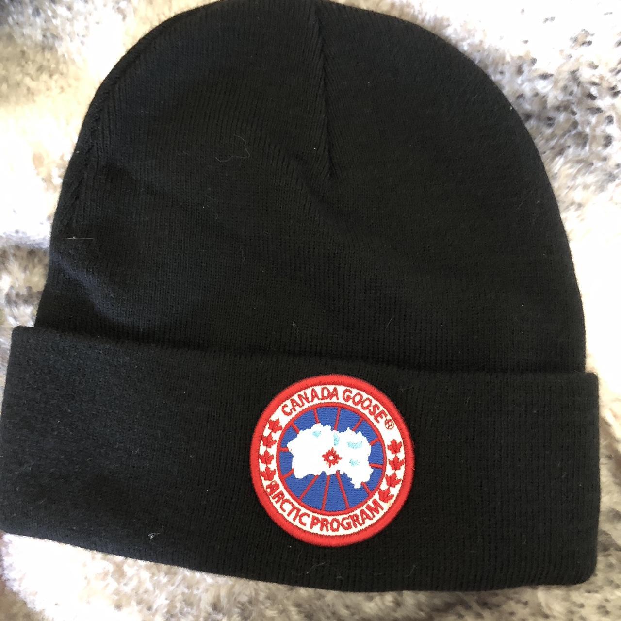 Canada Goose Men's Black and Red Hat
