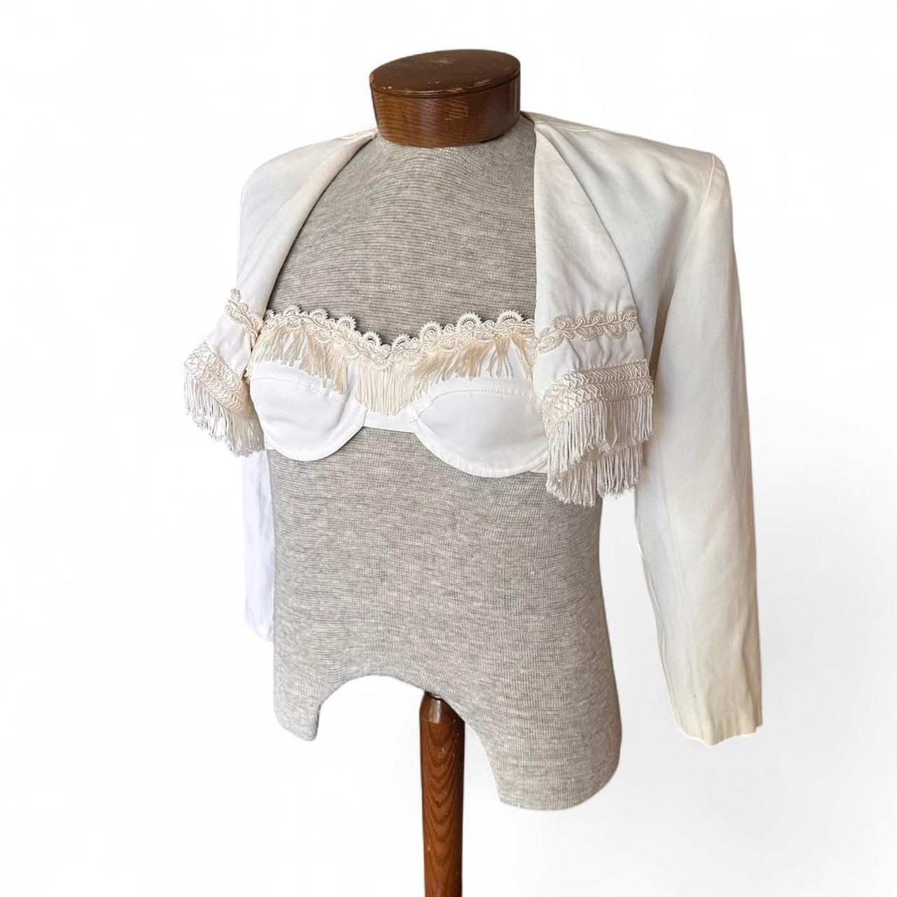 item listed by whytwokaythrift