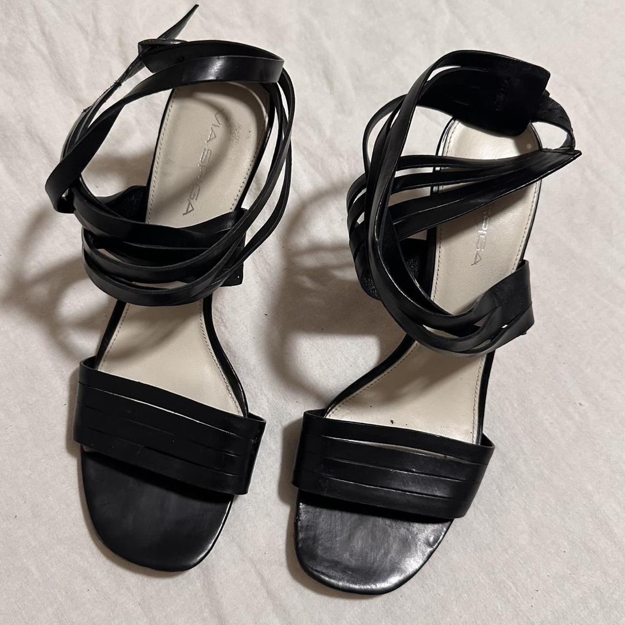item listed by whytwokaythrift