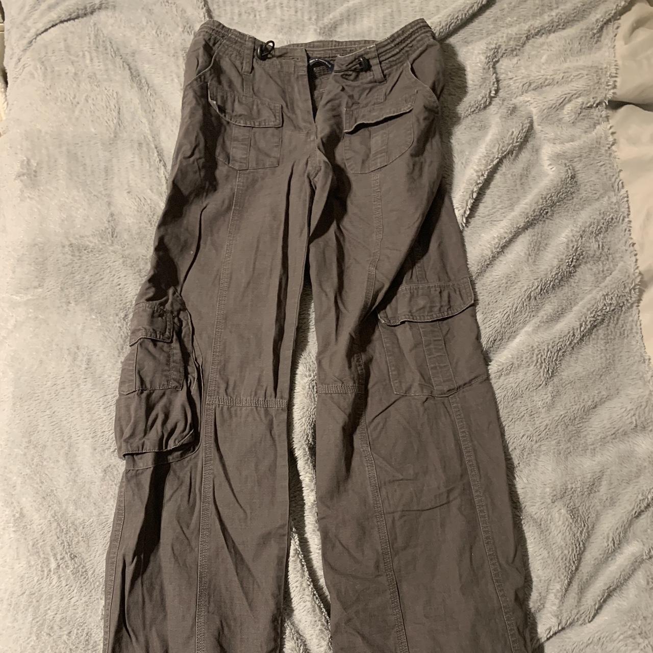 Brandy Melville kim pants/cargos only worn twice... Depop