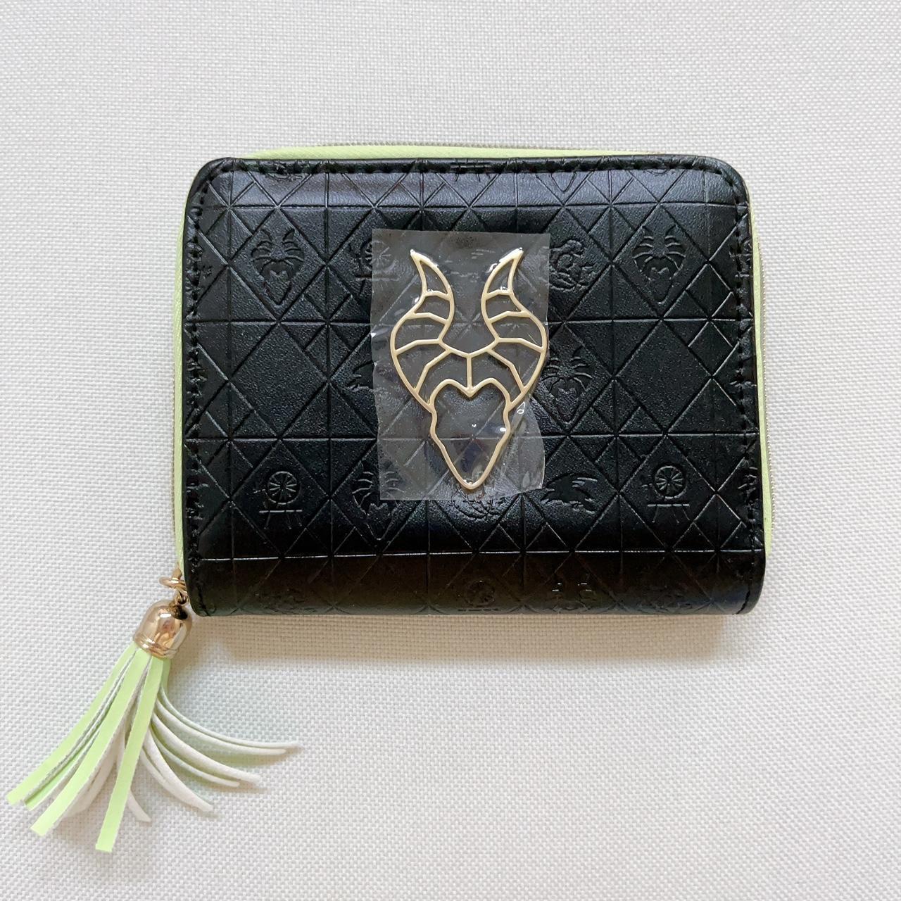 DISNEY MALEFICENT PURSE NEVER USED, STILL HAS - Depop