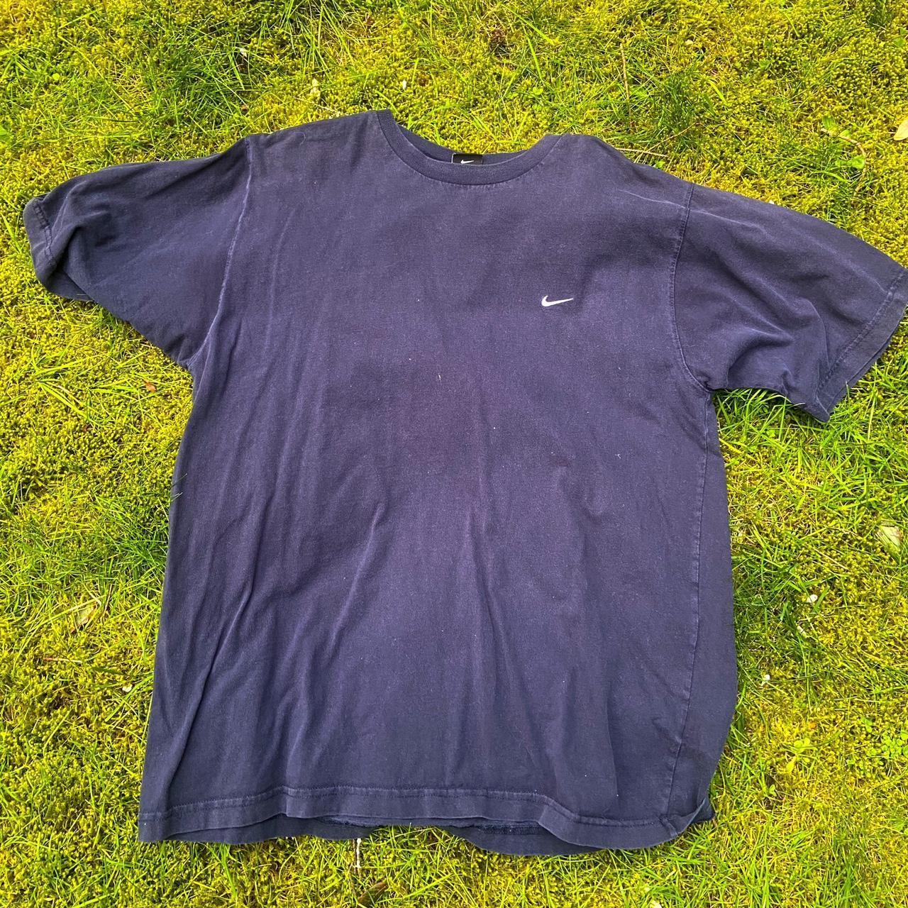 blank navy blue large nike tee - Depop