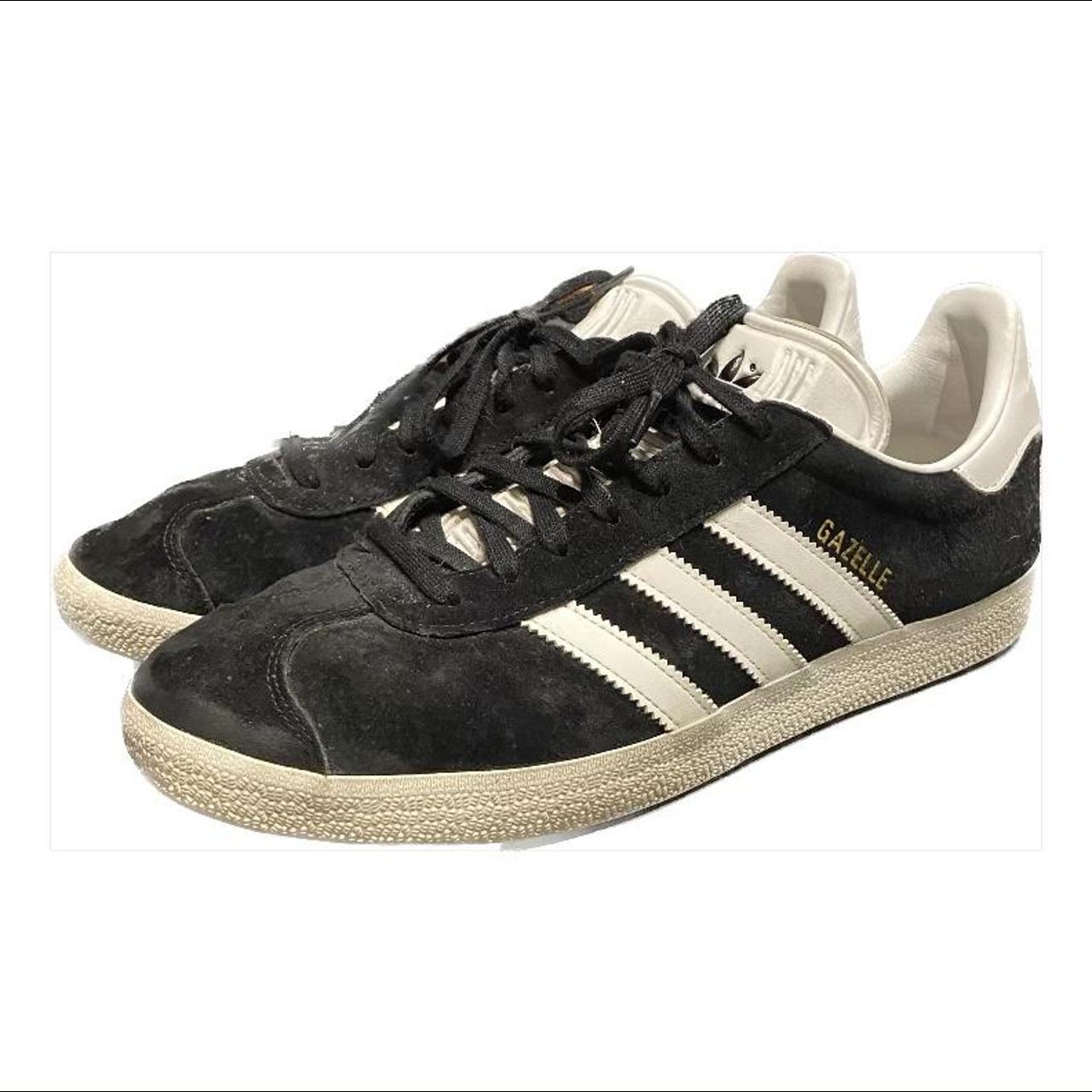 Adidas gazelle cheap black tongue