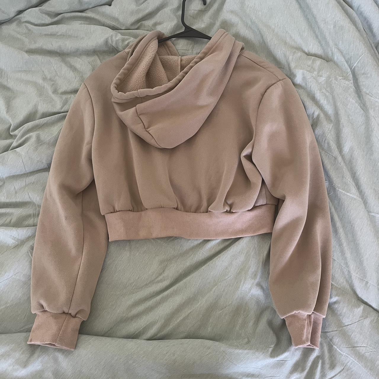 ARITZIA TNA TAN JACKET CROPPED (DUPE) got this at... Depop