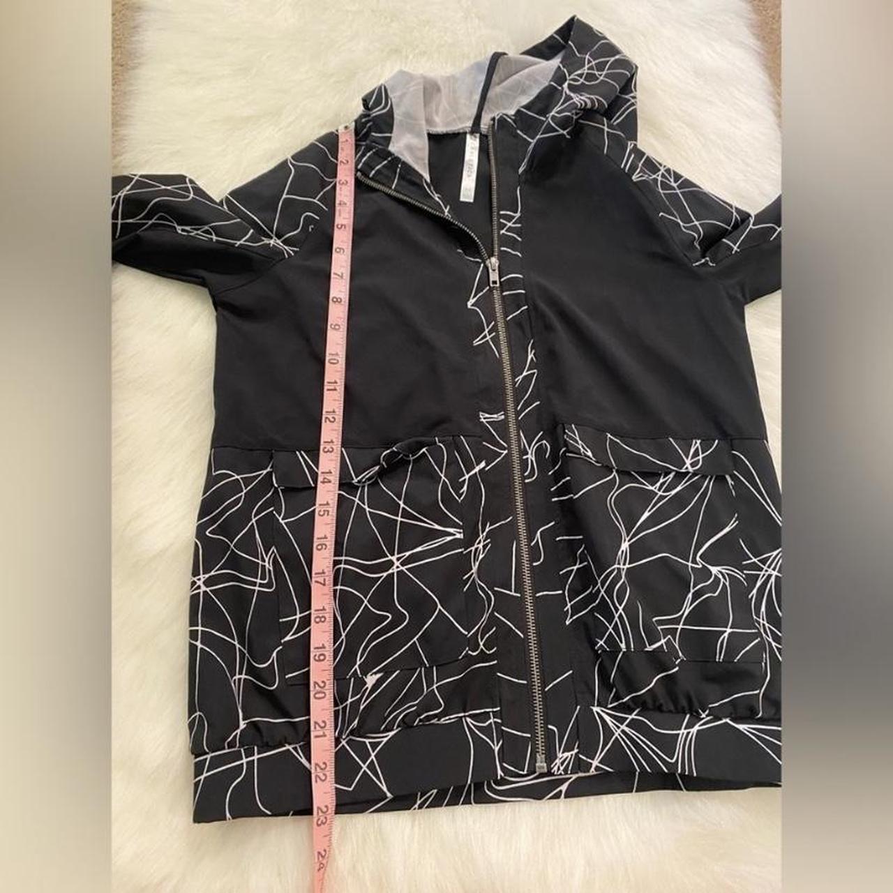 Fabletics Women's Black White Scribble Jiae Full Zip