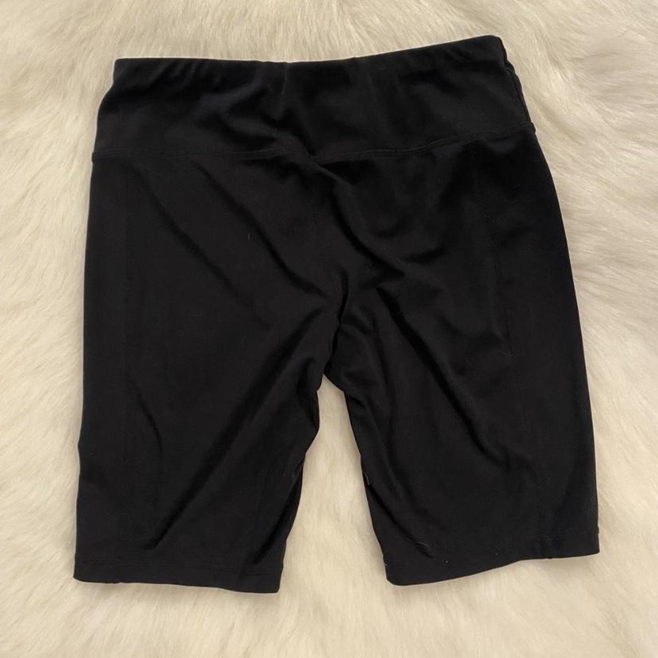 Sweaty betty hot sale contour shorts