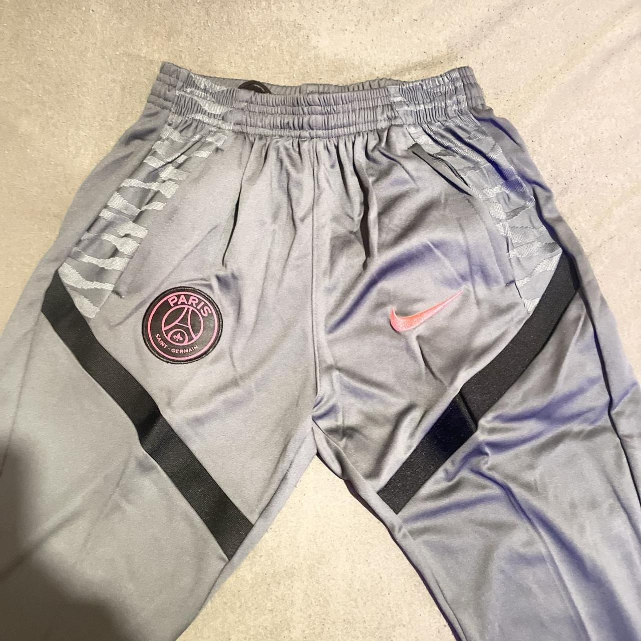 item listed by landlord15