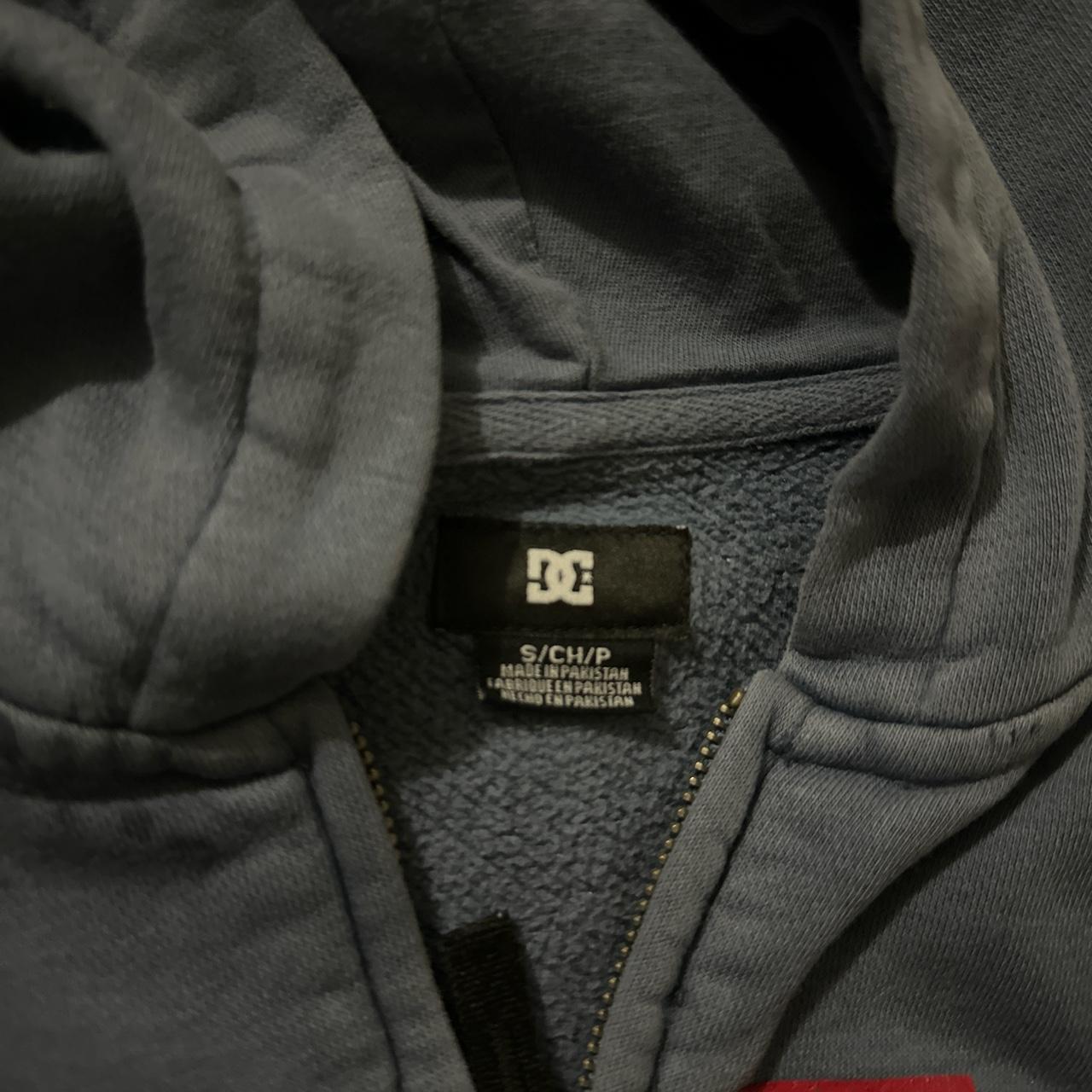 DC Shoes Men's Blue and Red Hoodie (3)