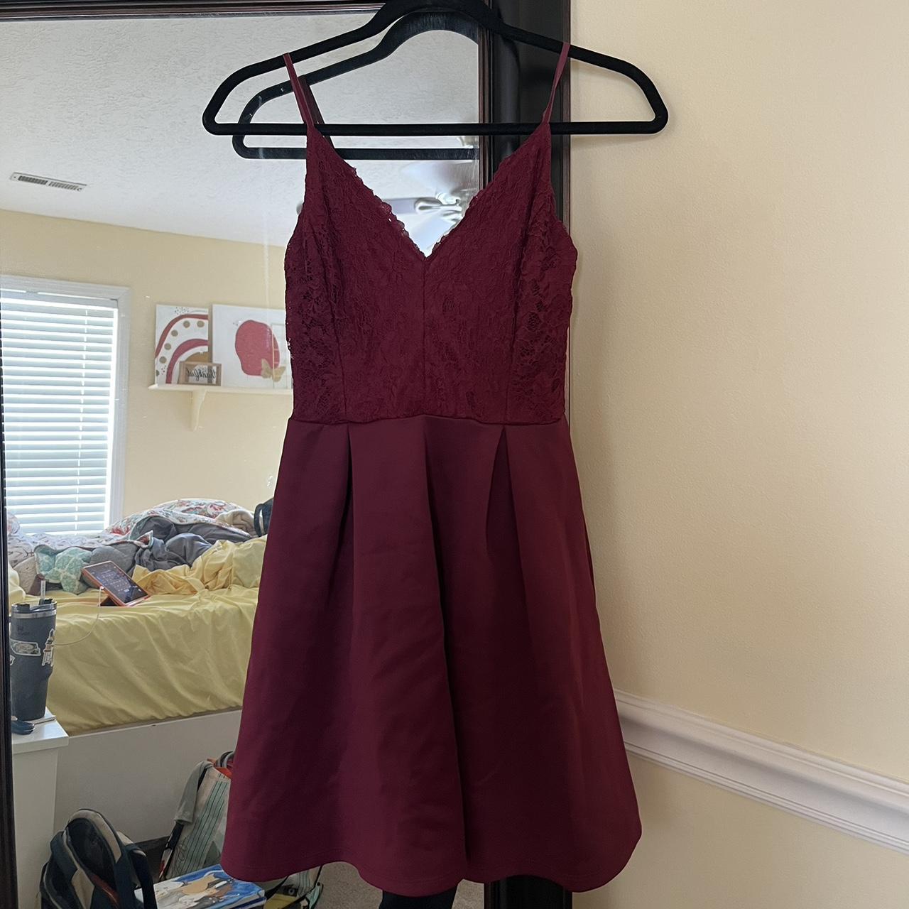 Charlotte russe maroon hot sale dress