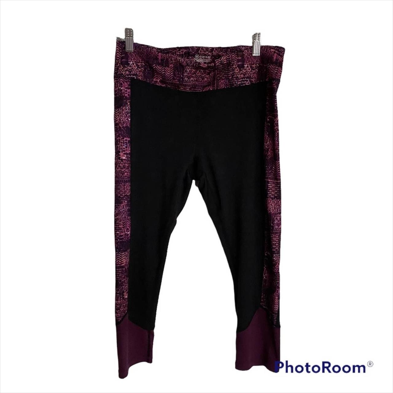 Gaiam black with purple full length leggings size M