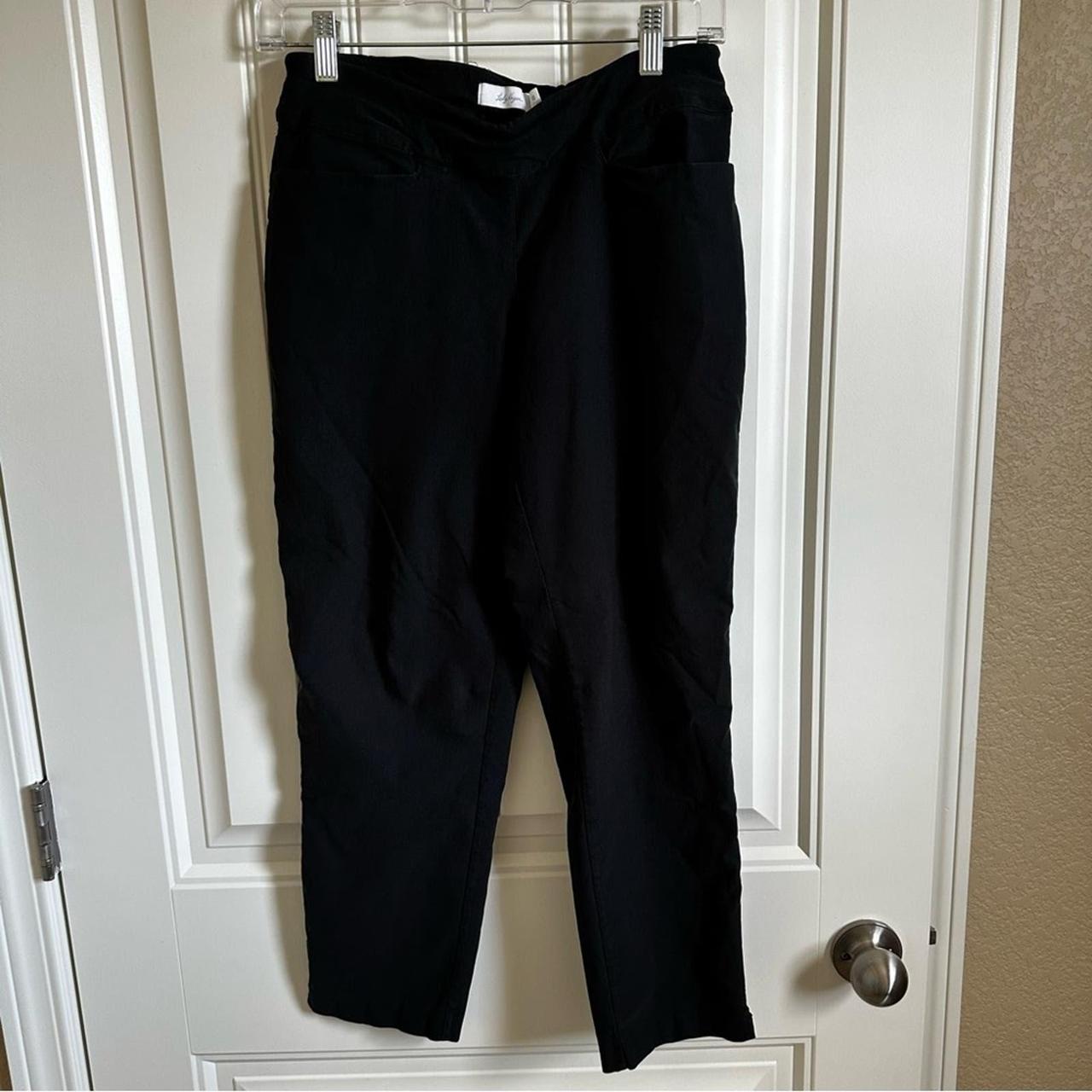 Lady Hagen Black Capri Pants Size 6