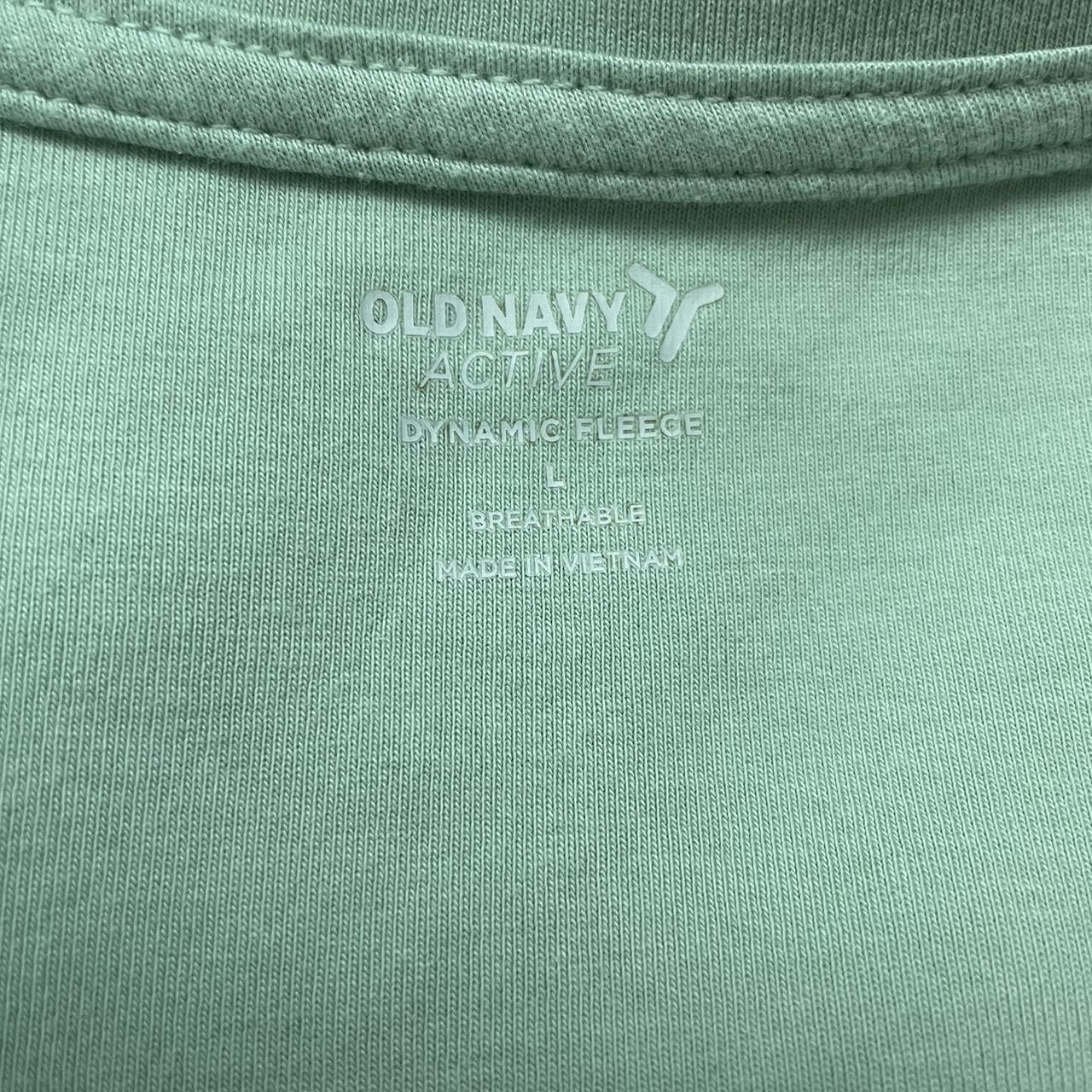 old navy active zip up hoodie. worn once or twice 💕 - Depop