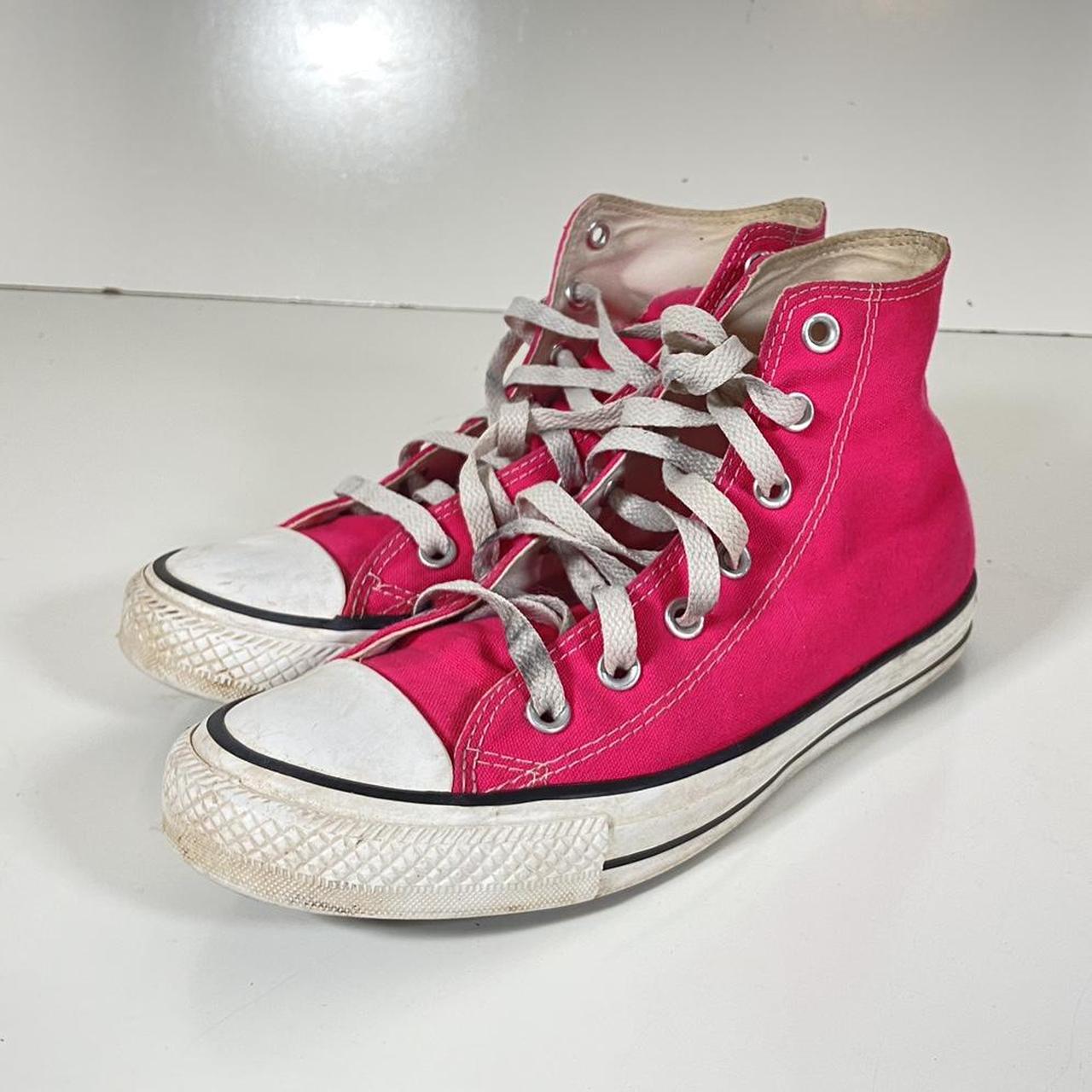 Converse Women's Pink and White Trainers | Depop