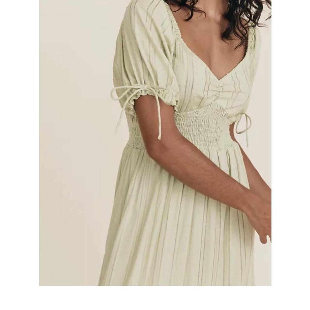 Opia Byron Bay Nalu MIDI Sweet Pea XS... Depop