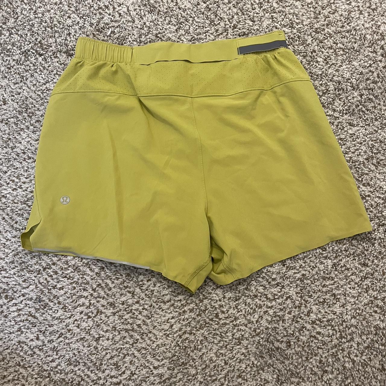 Lululemon Men's Yellow and Green Shorts (2)