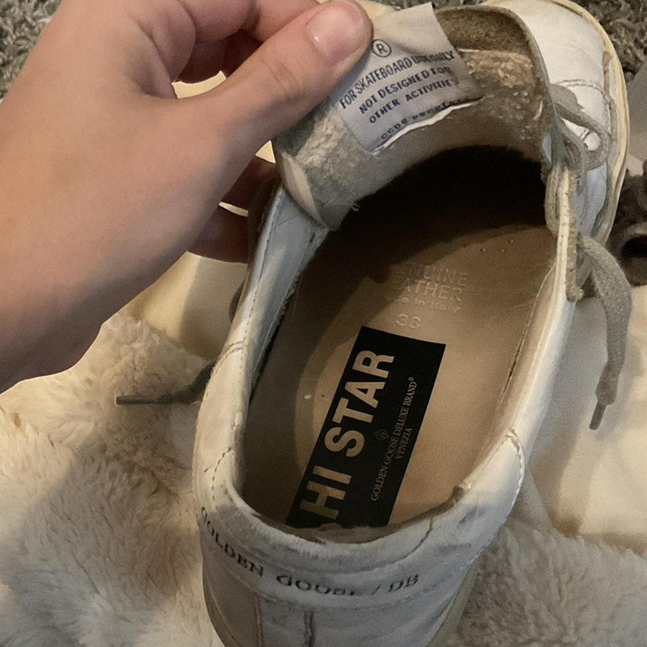 Golden Goose Women's White and Gold Trainers (6)