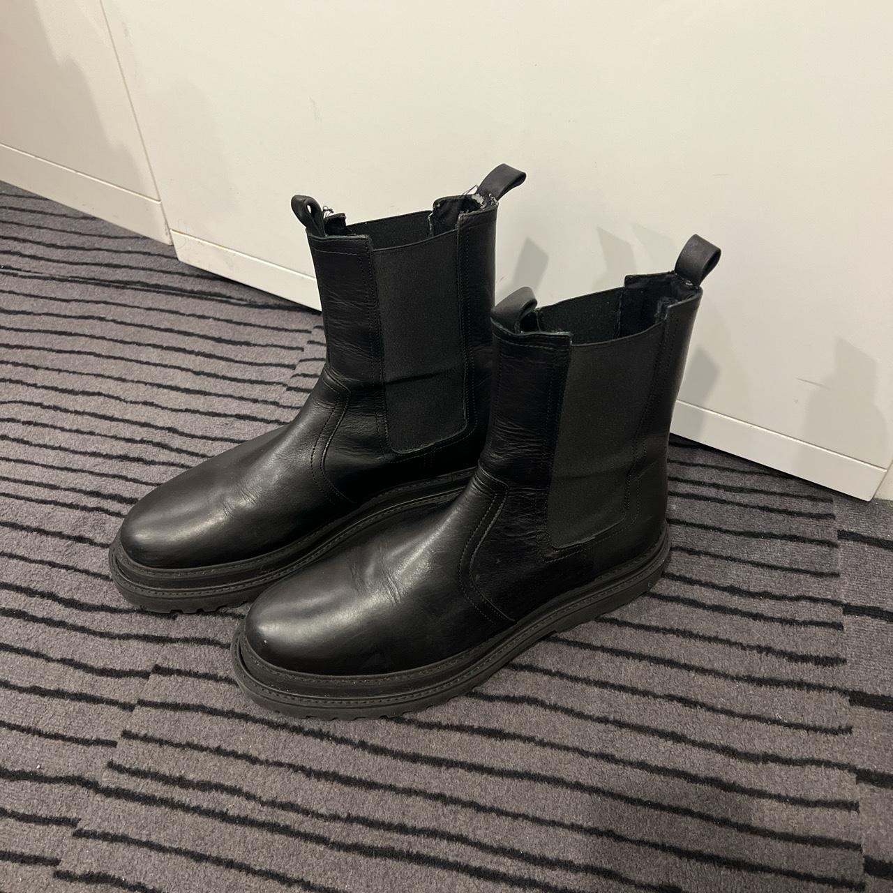 mens stacked heel chelsea boots