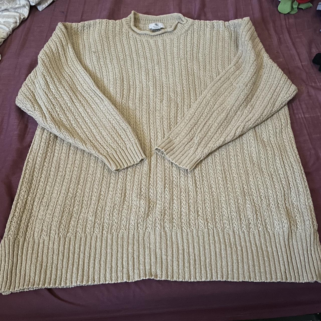 90s oversized sweatshirt. Reminds me of Gilmore... - Depop
