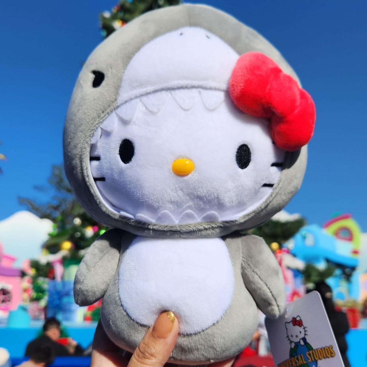 Universal Studios Hello Kitty Jaws Plush Free hello... Depop