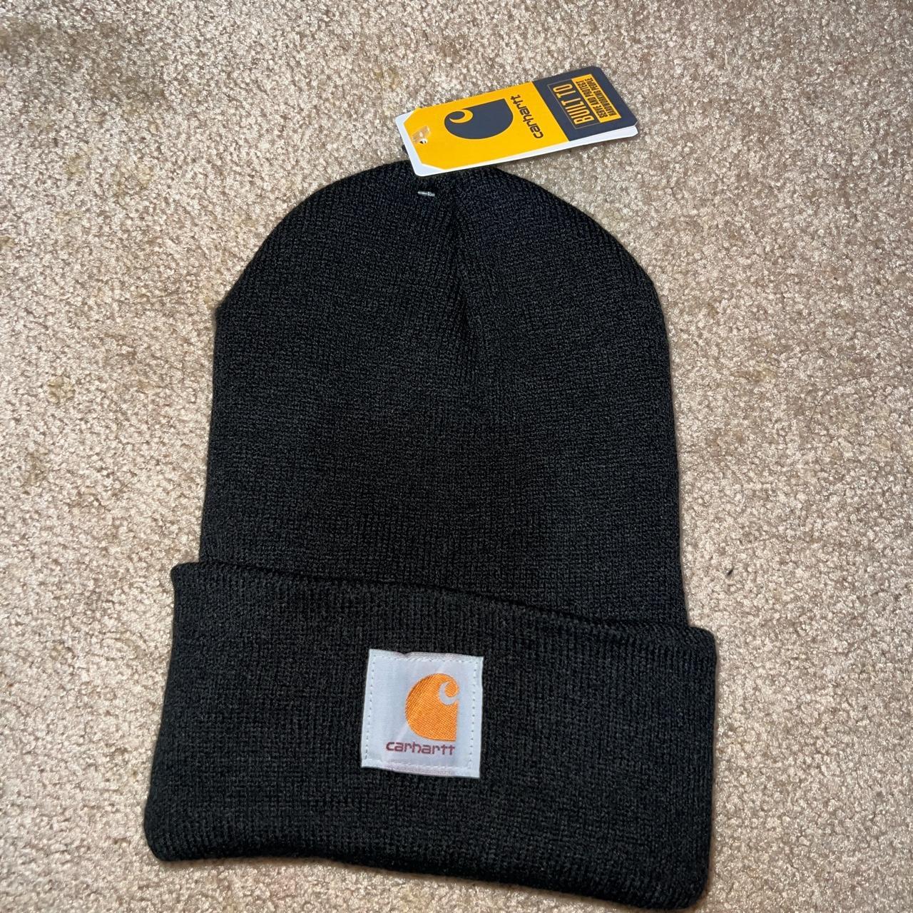 Black carhartt beanie NEVER USED WITH TAGS Message... - Depop