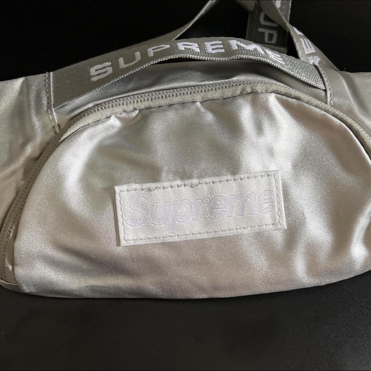 supreme fanny pack - Depop