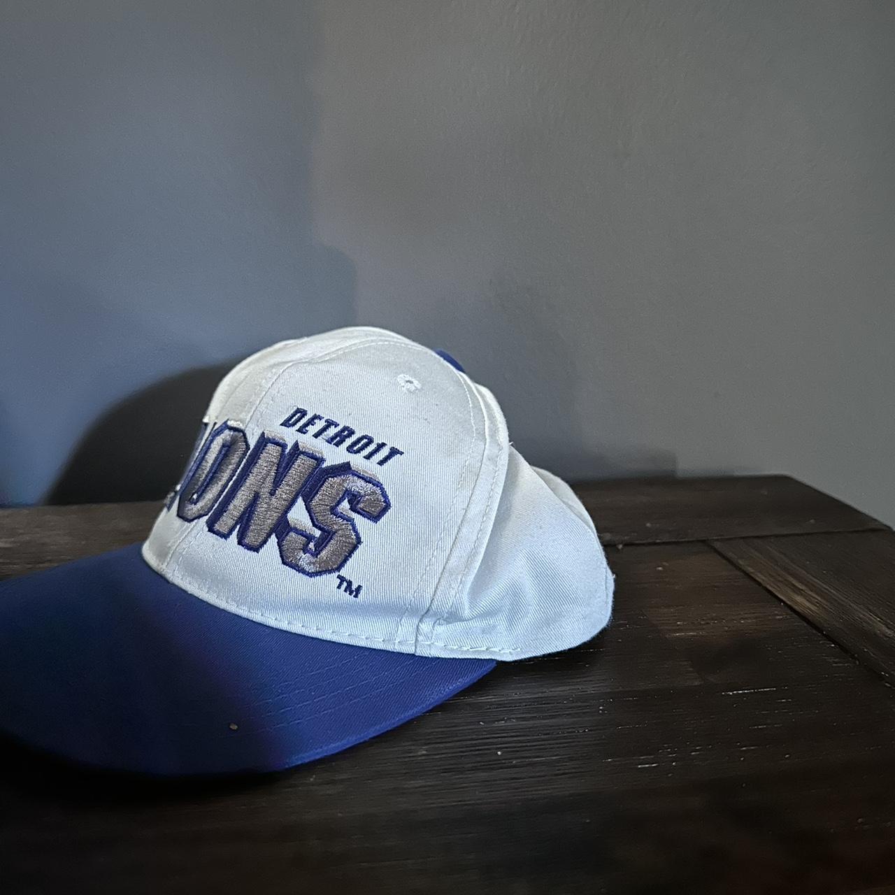 Dead Stock Detroit Lions Corduroy Snap Back Made By - Depop