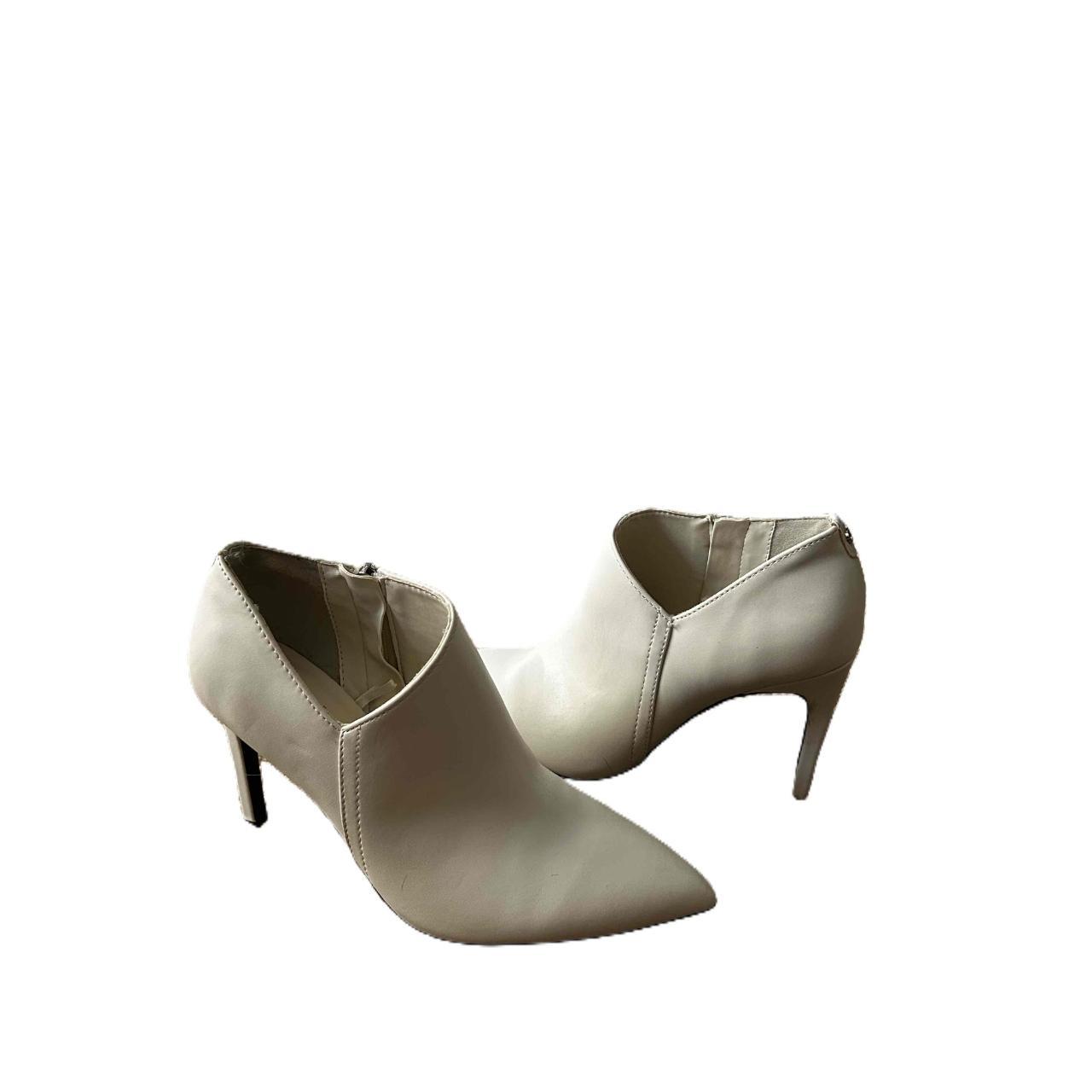 item listed by kayandkent