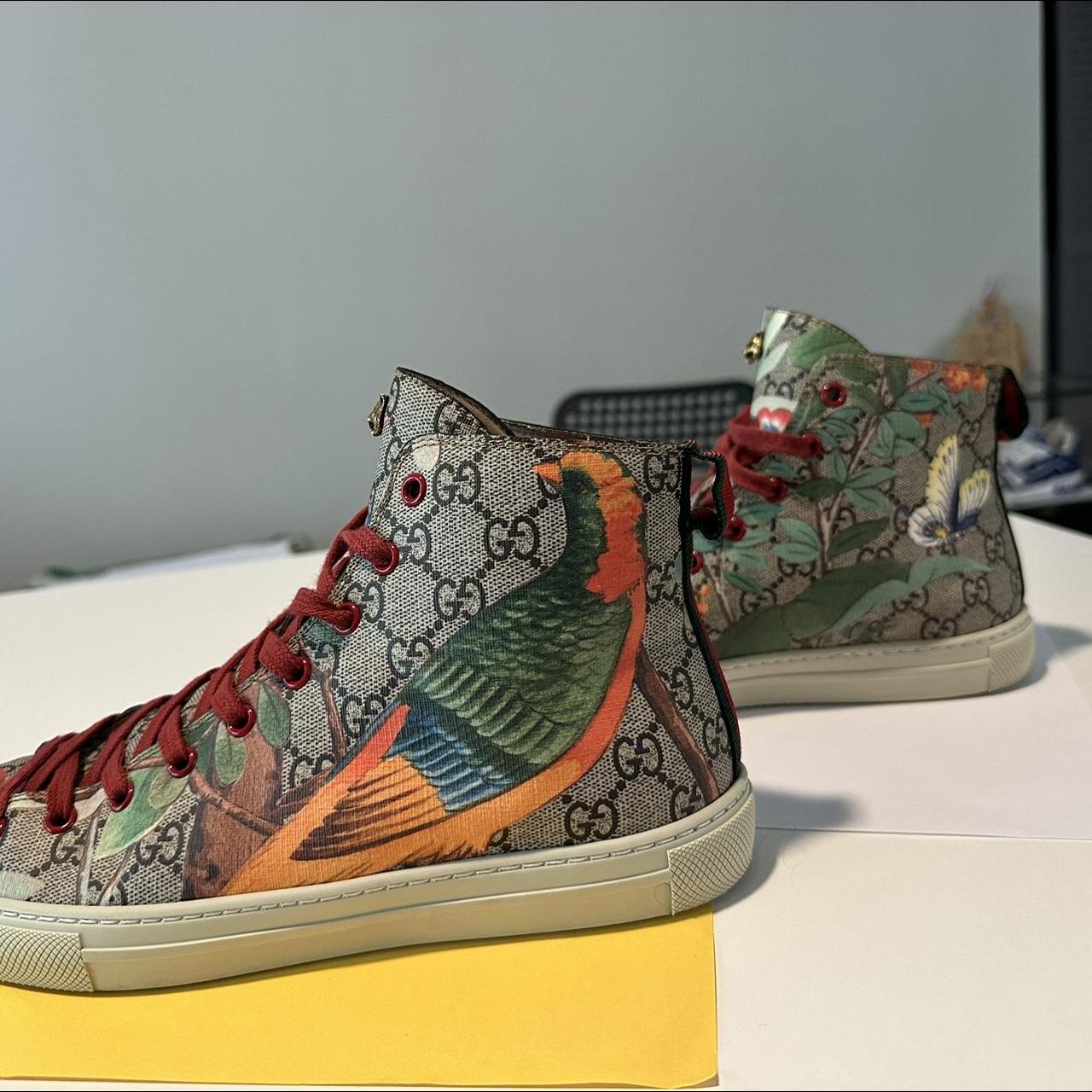 mens gucci supreme trainers