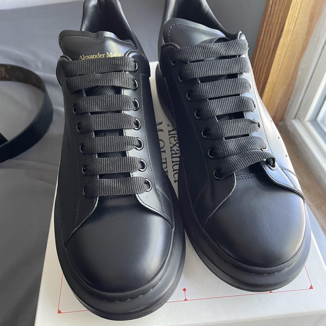 Alexander Mcqueens pretty much brand new but has... - Depop