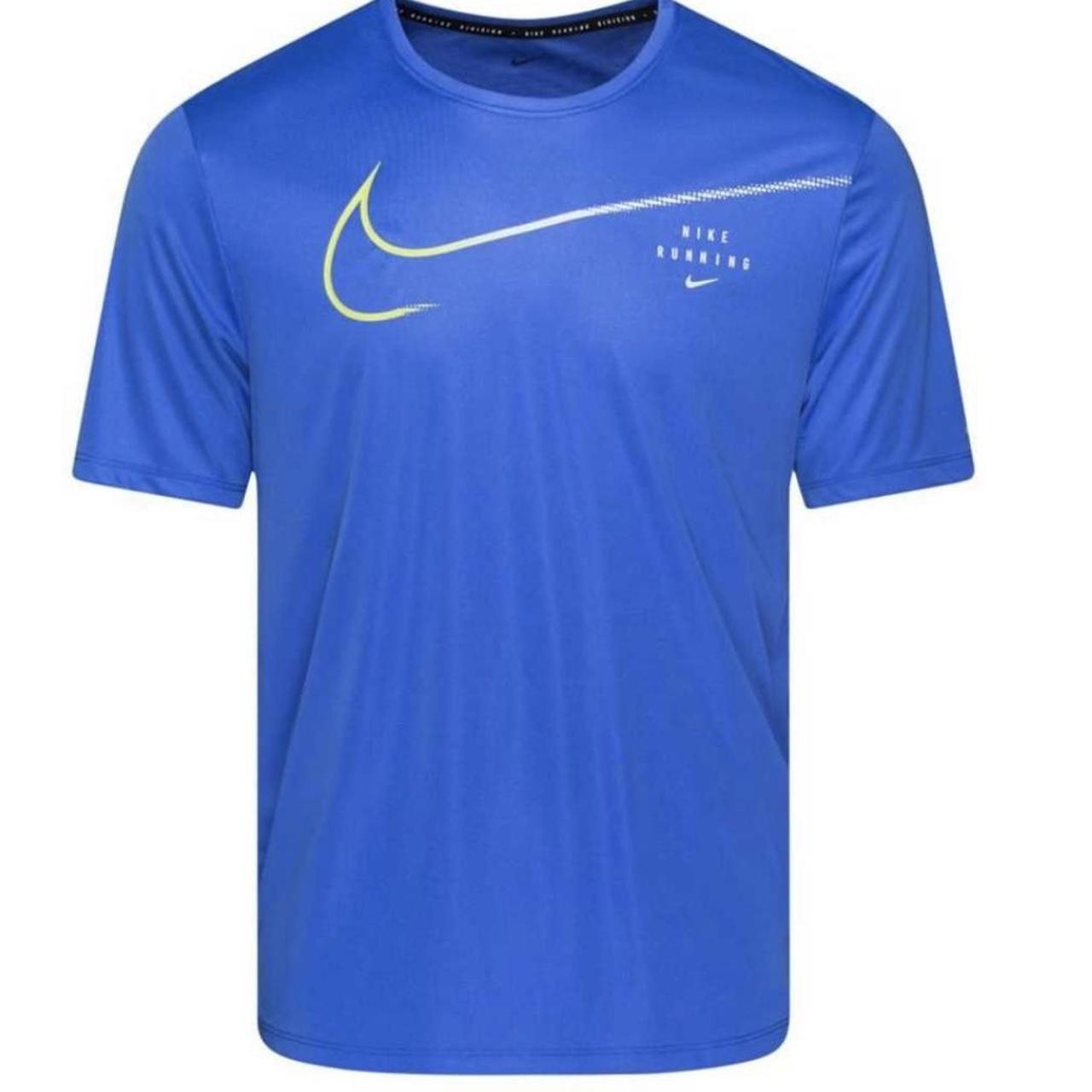 nikelab t shirt blue