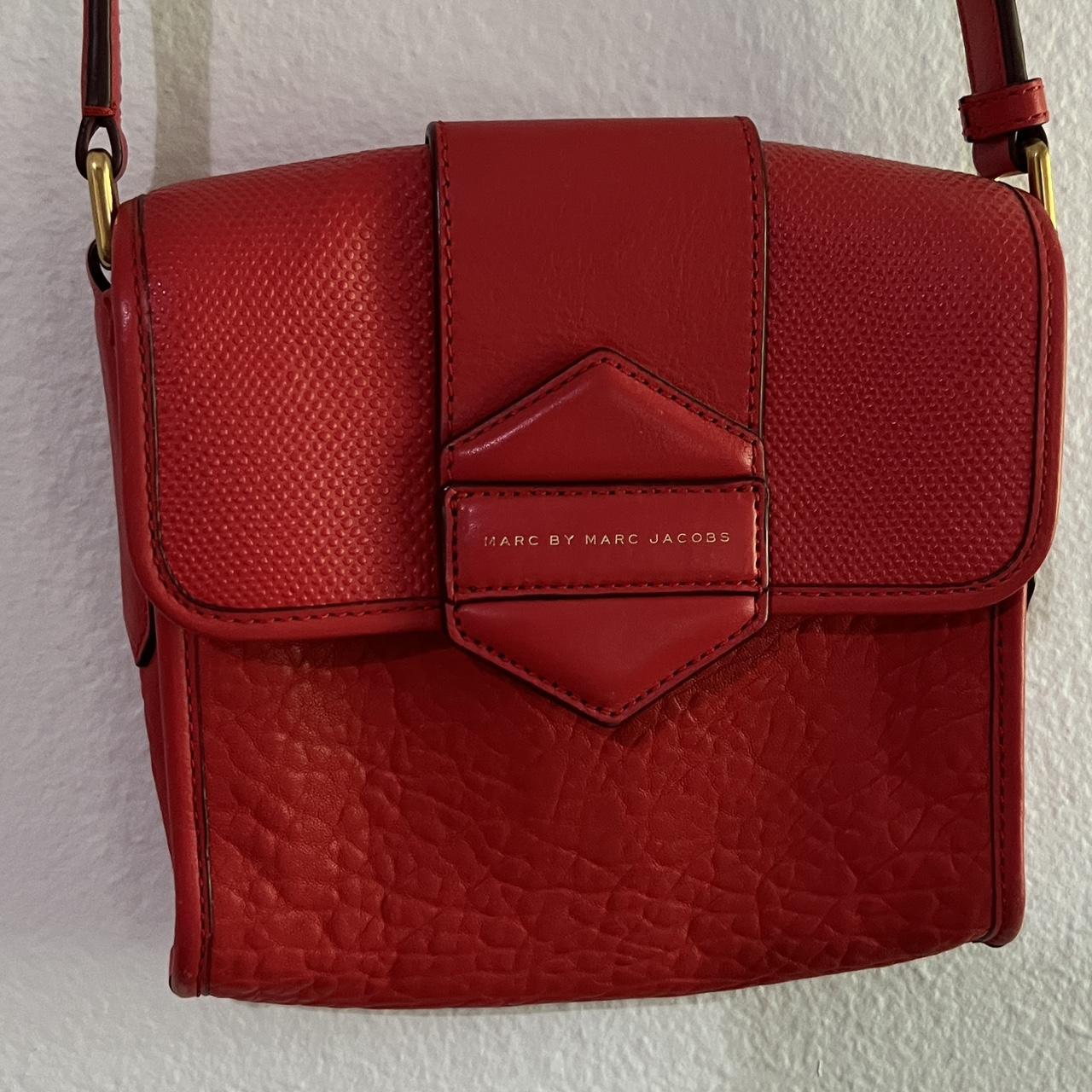 Marc jacobs discount crossbody red