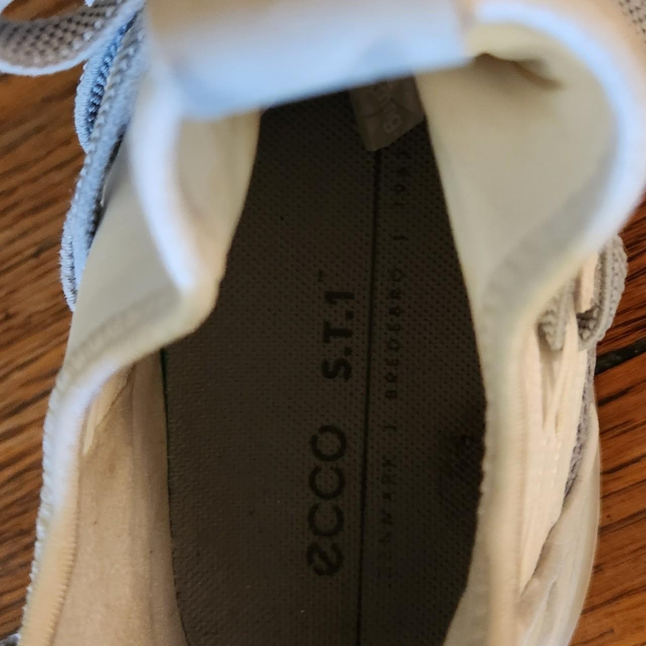 ECCO Women's Grey and White Trainers (8)