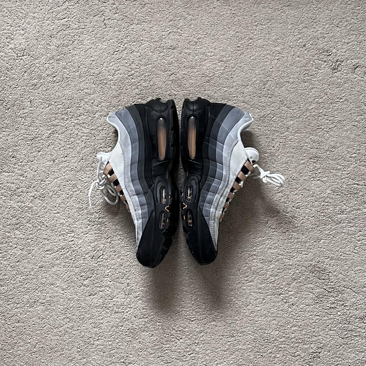 airmax95 yellow gradation
