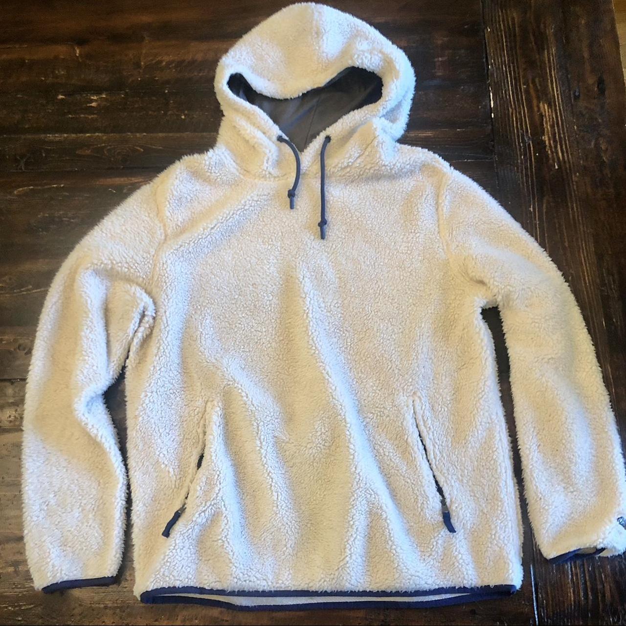 LARGE Men’s Chubbies Sherpa, worn on a few occasions - Depop