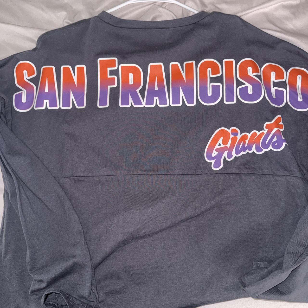 Giants women's grey and black shirt