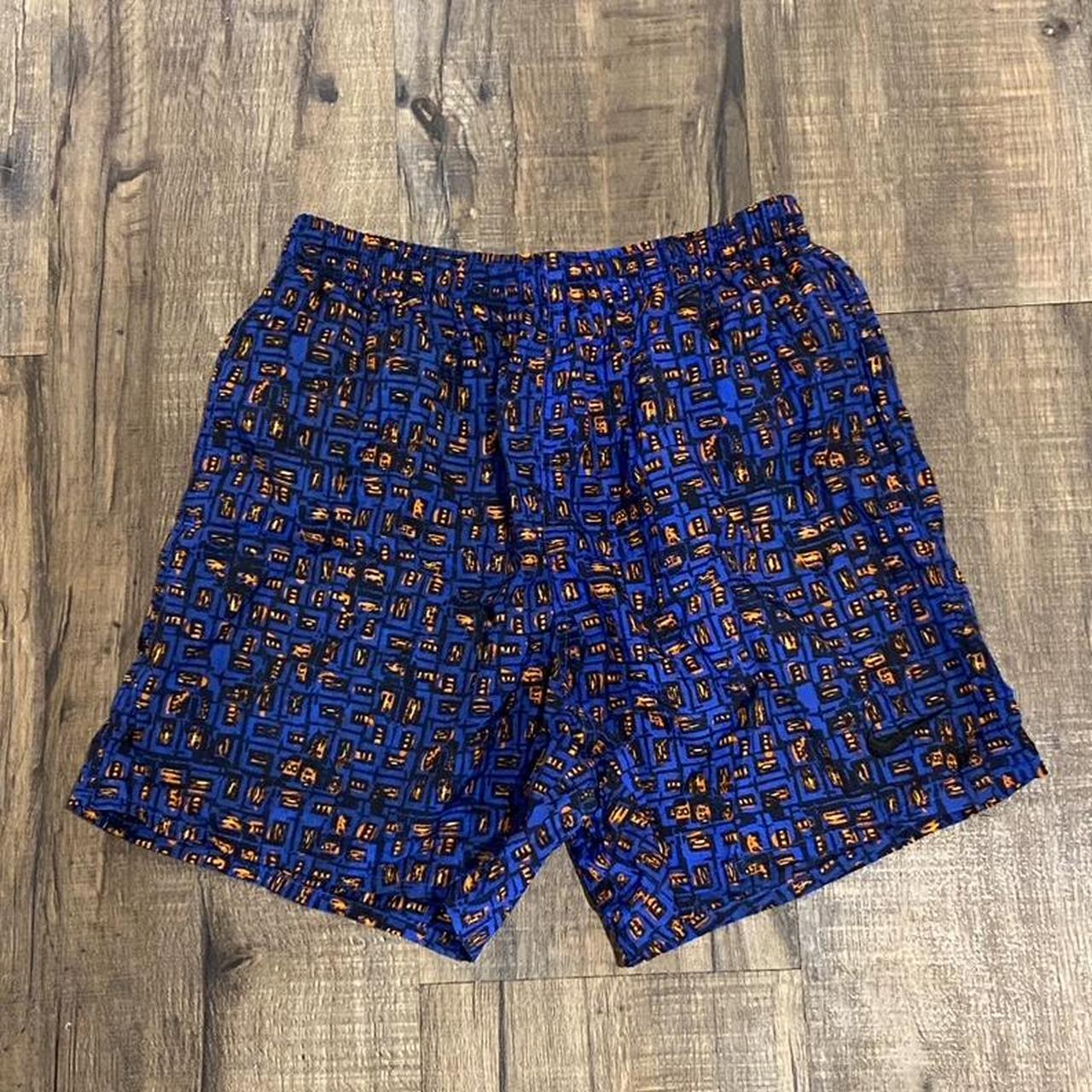 Nike 90s print shorts online