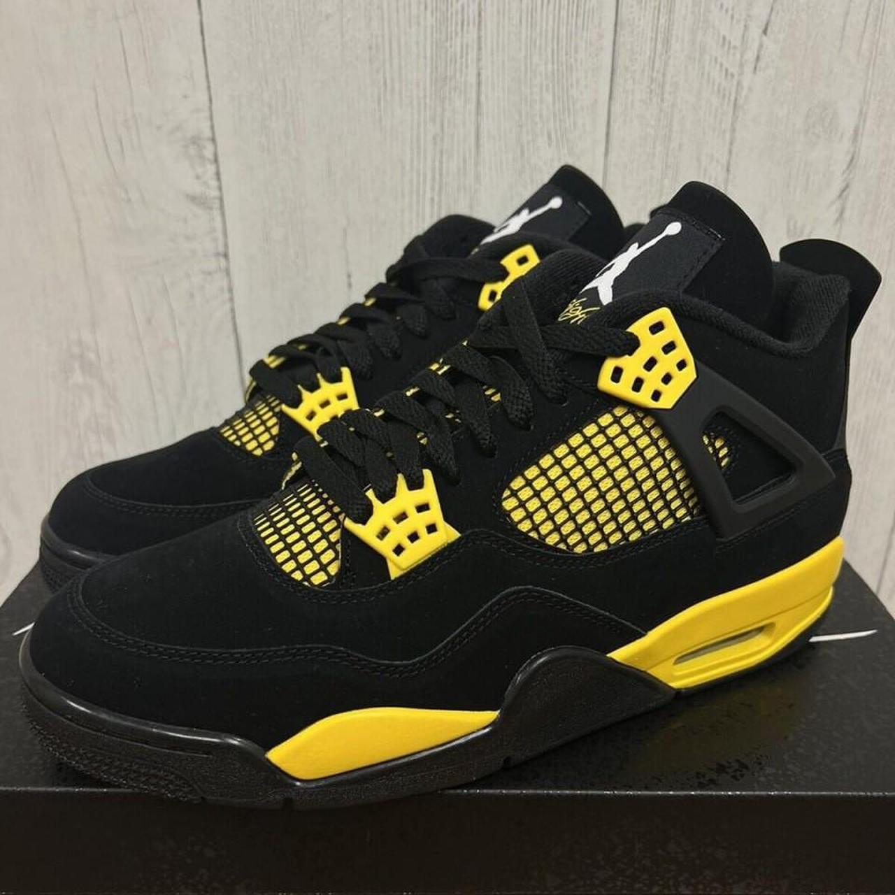 Jordan Women's Yellow and Black Trainers | Depop